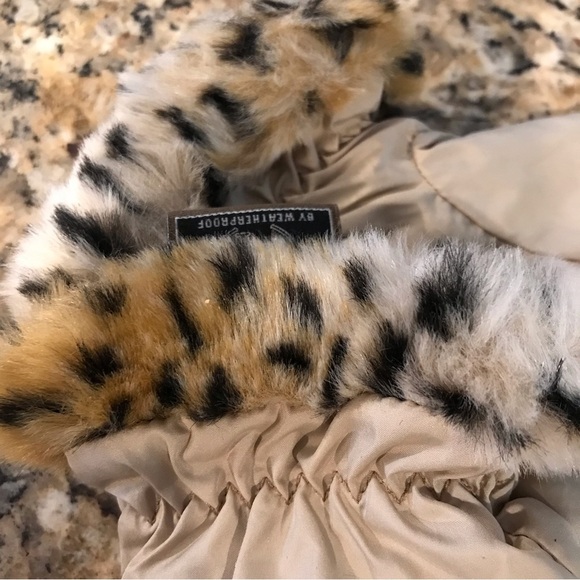 ❄️Weatherproof Brand Winter Gloves - Picture 5 of 8